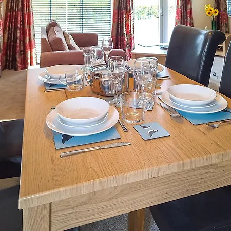 Forrest Tatil Evi Plumbland